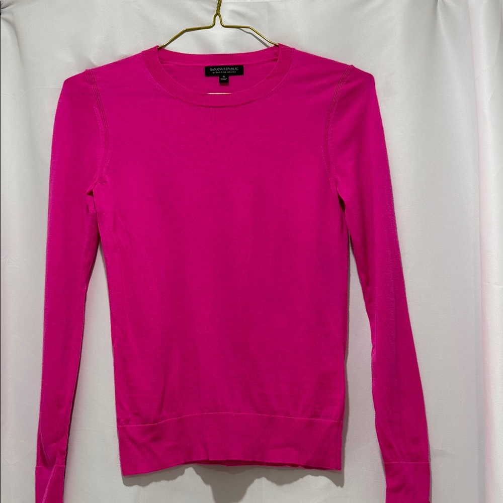 Banana Republic Pink Crew Neck Sweater